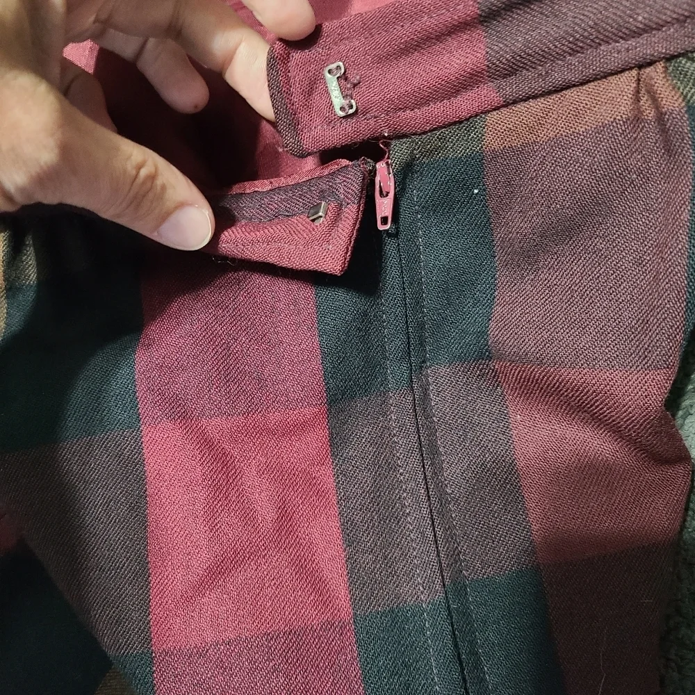 Vtg Wool Midi/Maxi Check Plaid Skirt Vintage Made in USA Austin Hill‎ Tiny Hole